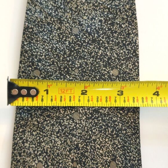 Men's Anne Klein Vintage Pebbled Silk Tie - Picture 7 of 8